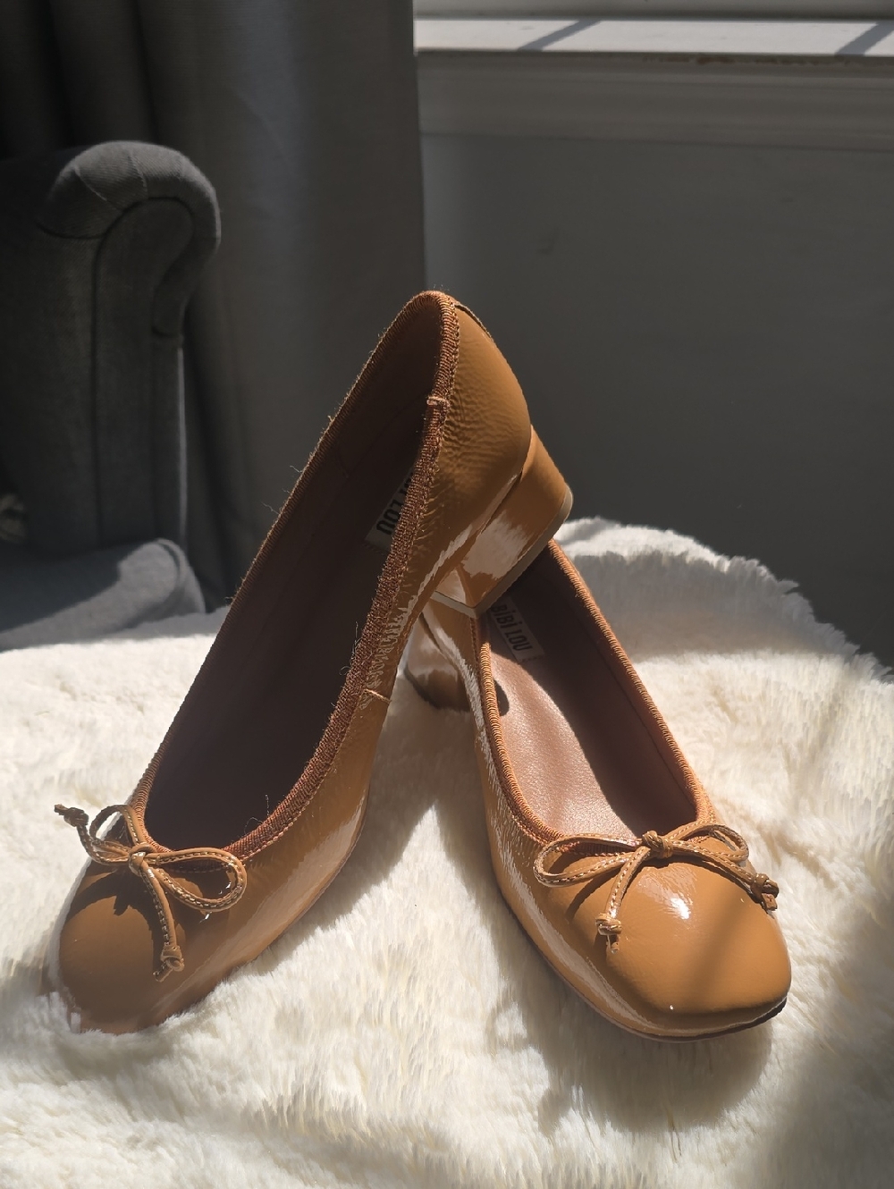 NWOB Anthropologie Bibi Lou Heeled"Suzy" Ballet Pumps in Camel Sz 39= US 8.5/9